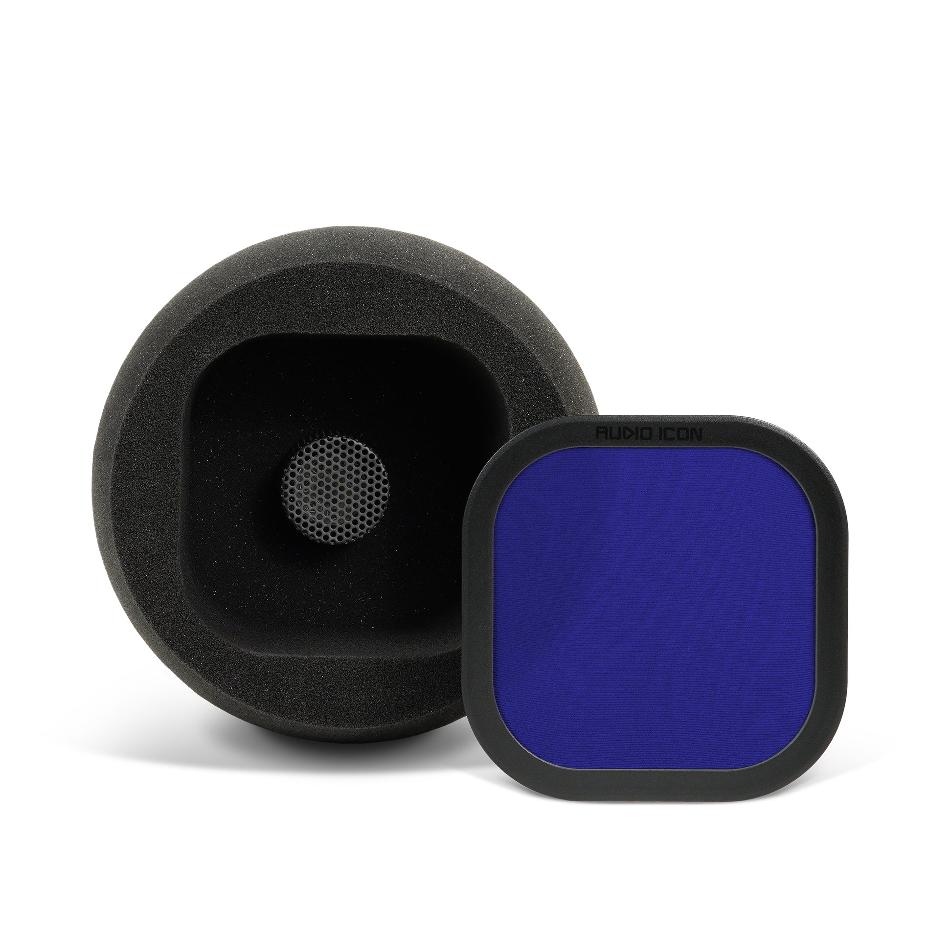 7B Portable Isolation Booth facing the camera with the blue pop filter off showing large chamber